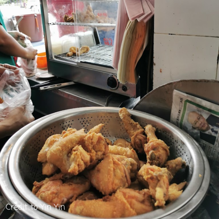 Discover the Charm of Kota Kinabalu through the Eyes of Locals at Kedai Kopi Hin Loi 兴来茶室